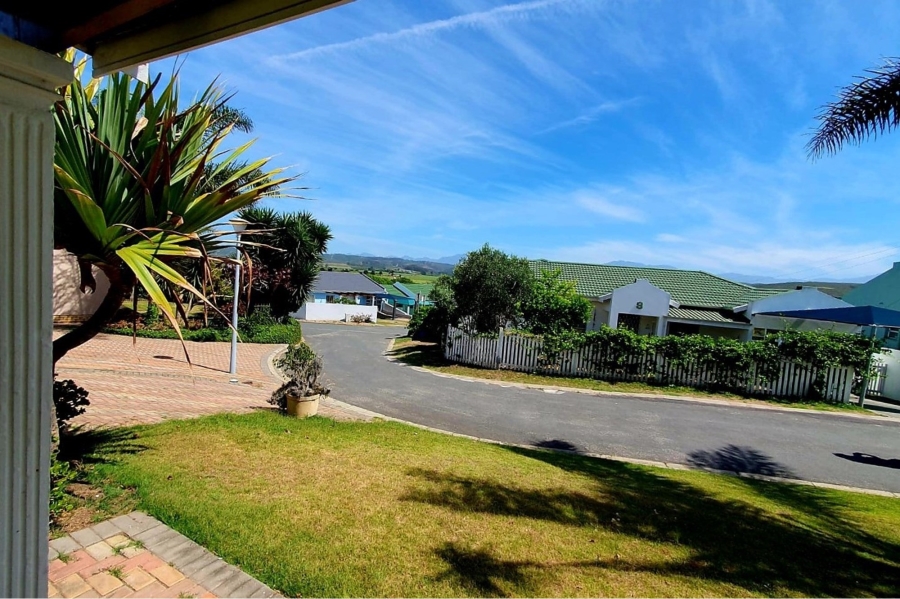 3 Bedroom Property for Sale in Fraaiuitsig Western Cape